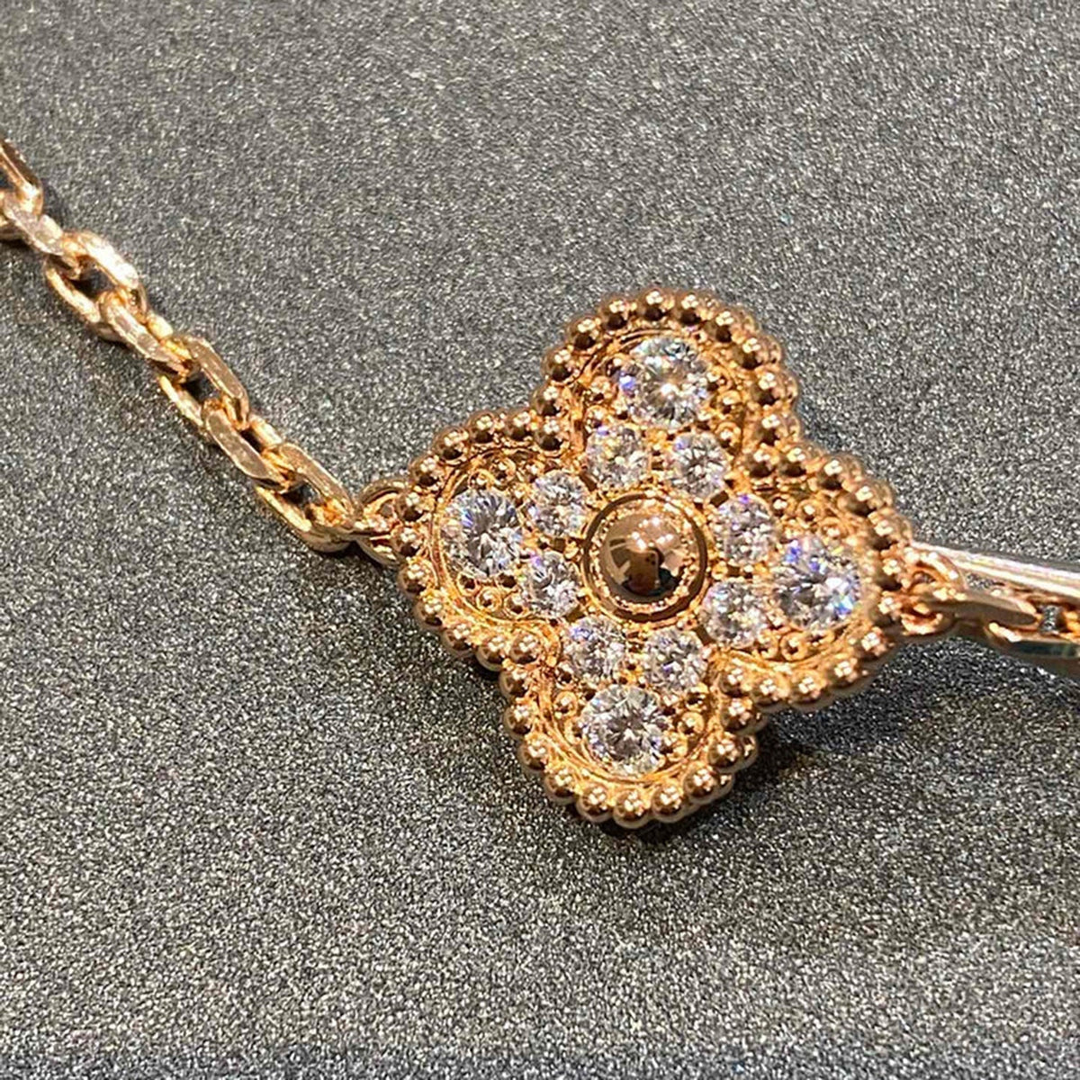 [Elara jewelsry ] CLOVER 5 MOTIF FULL DIAMOND BRACELET COLLECTION