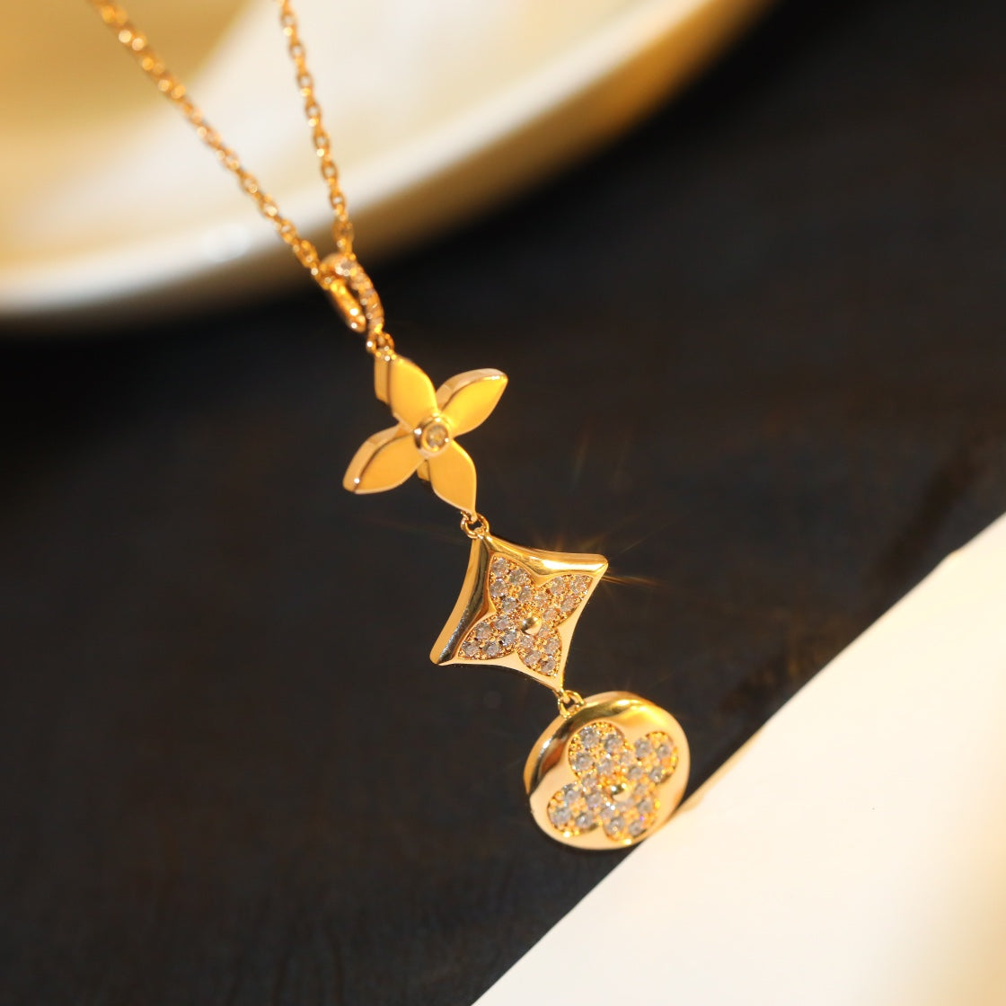 [Elara jewelsry ]STAR AND SUN DIAMOND PINK GOLD NECKLACE