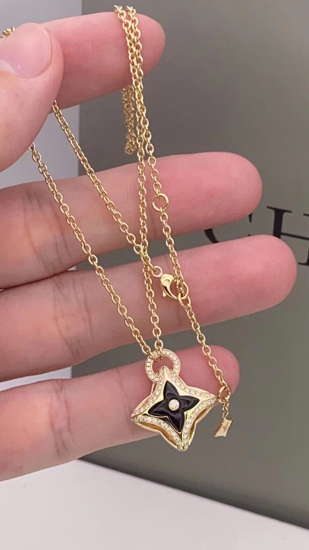 [Elara jewelsry ]STAR PEDANT PINK GOLD DIAMOND NECKLACE