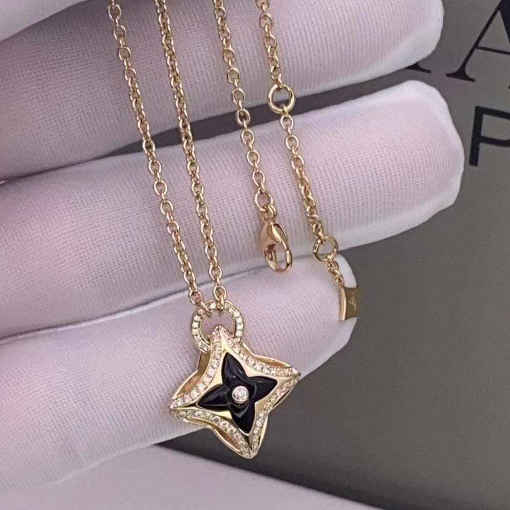 [Elara jewelsry ]STAR PEDANT PINK GOLD DIAMOND NECKLACE