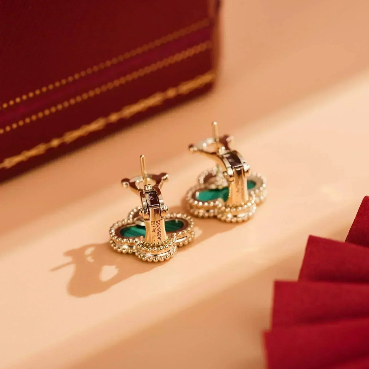 [Elara jewelsry ]CLOVER MEDIUM 1 MOTIFS MALACHITE  EARRINGS