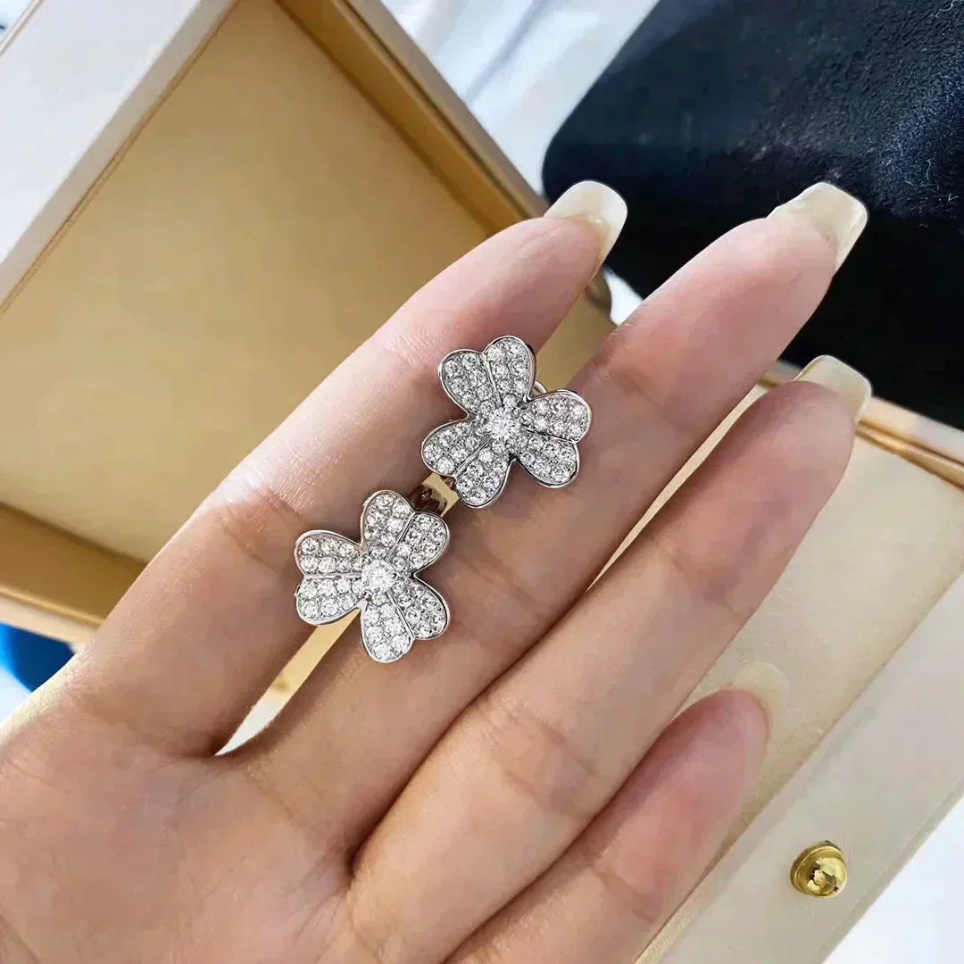 [Elara jewelsry ]CLOVER COMOS DIAMOND EARRINGS SILVER