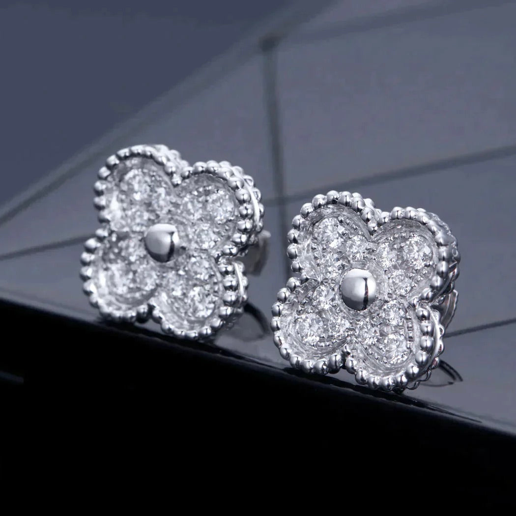 [Elara jewelsry ]CLOVER 1 MOTIFS DIAMOND STUD EARRINGS SILVER