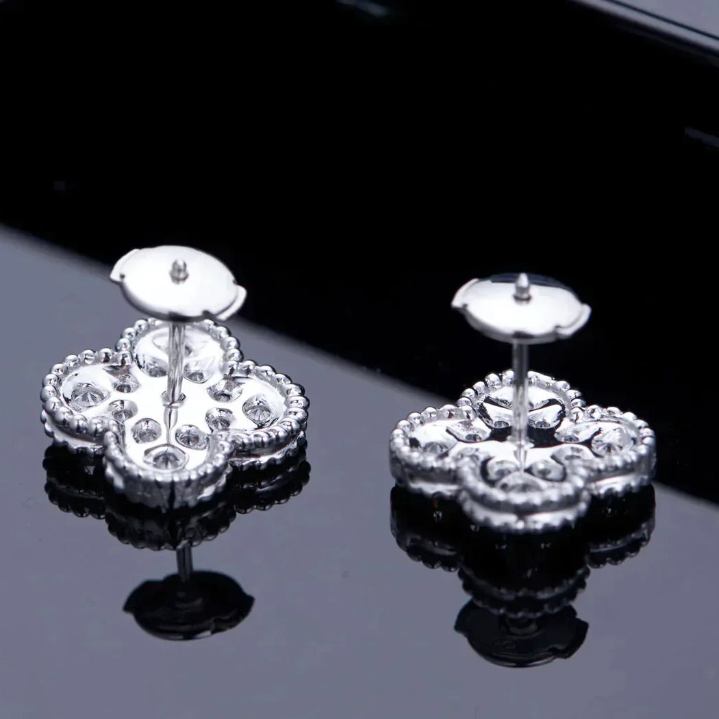 [Elara jewelsry ]CLOVER 1 MOTIFS DIAMOND STUD EARRINGS SILVER