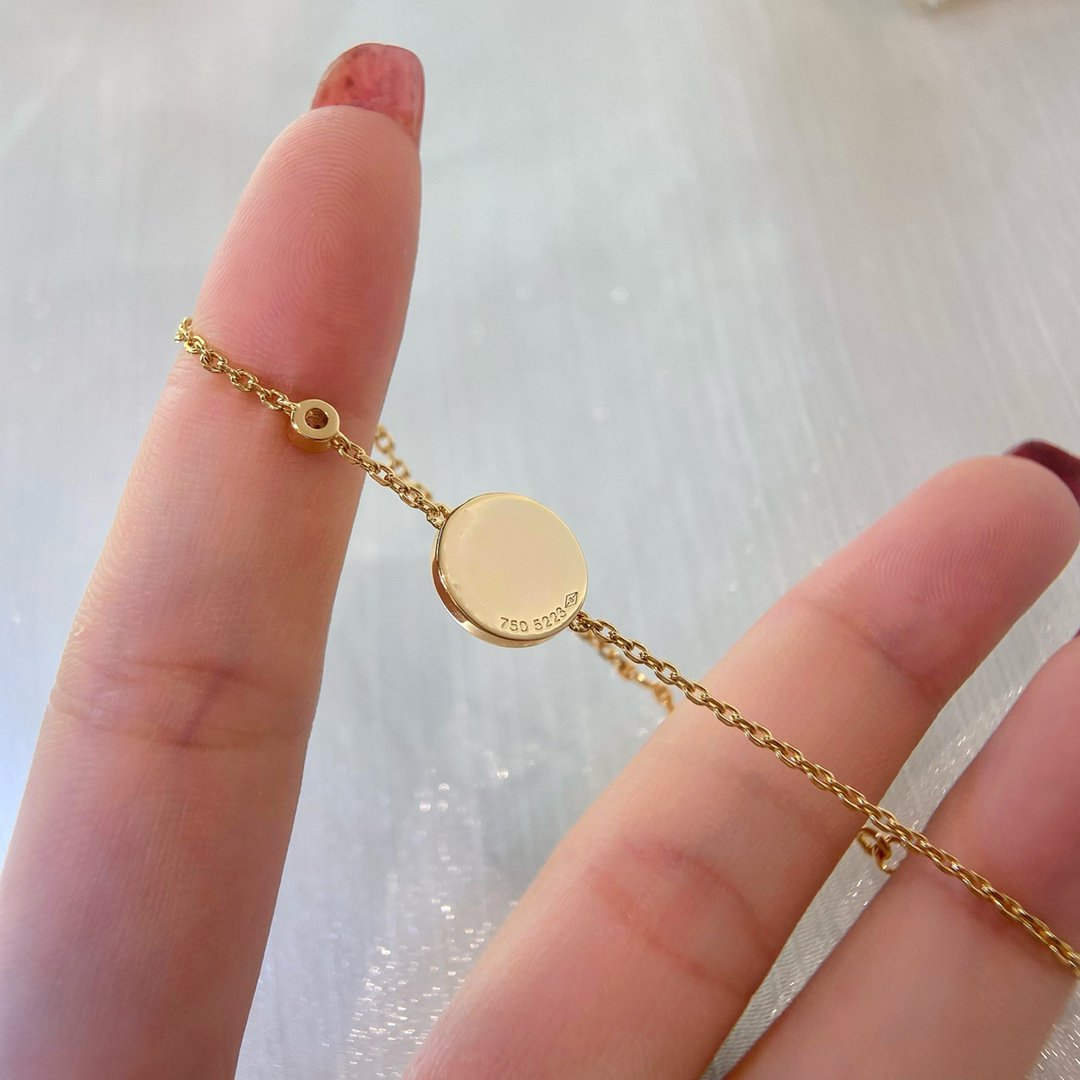 [Elara jewelsry ]SUN PEDANT CARNELIAN BRACELET