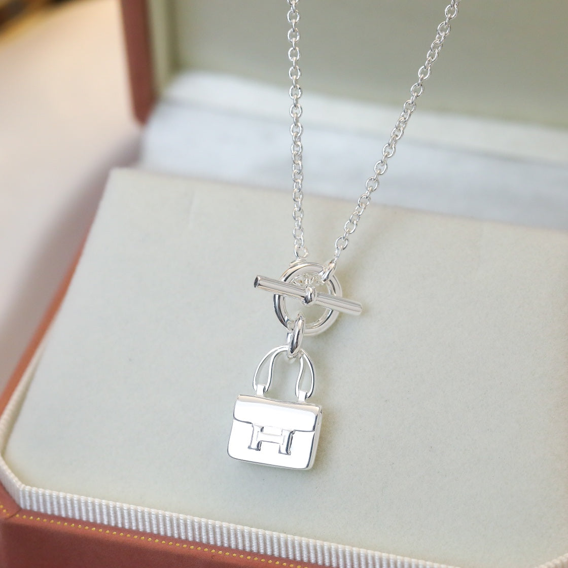[Elara jewelsry ]POP H PEDANT SILVER NECKLACE