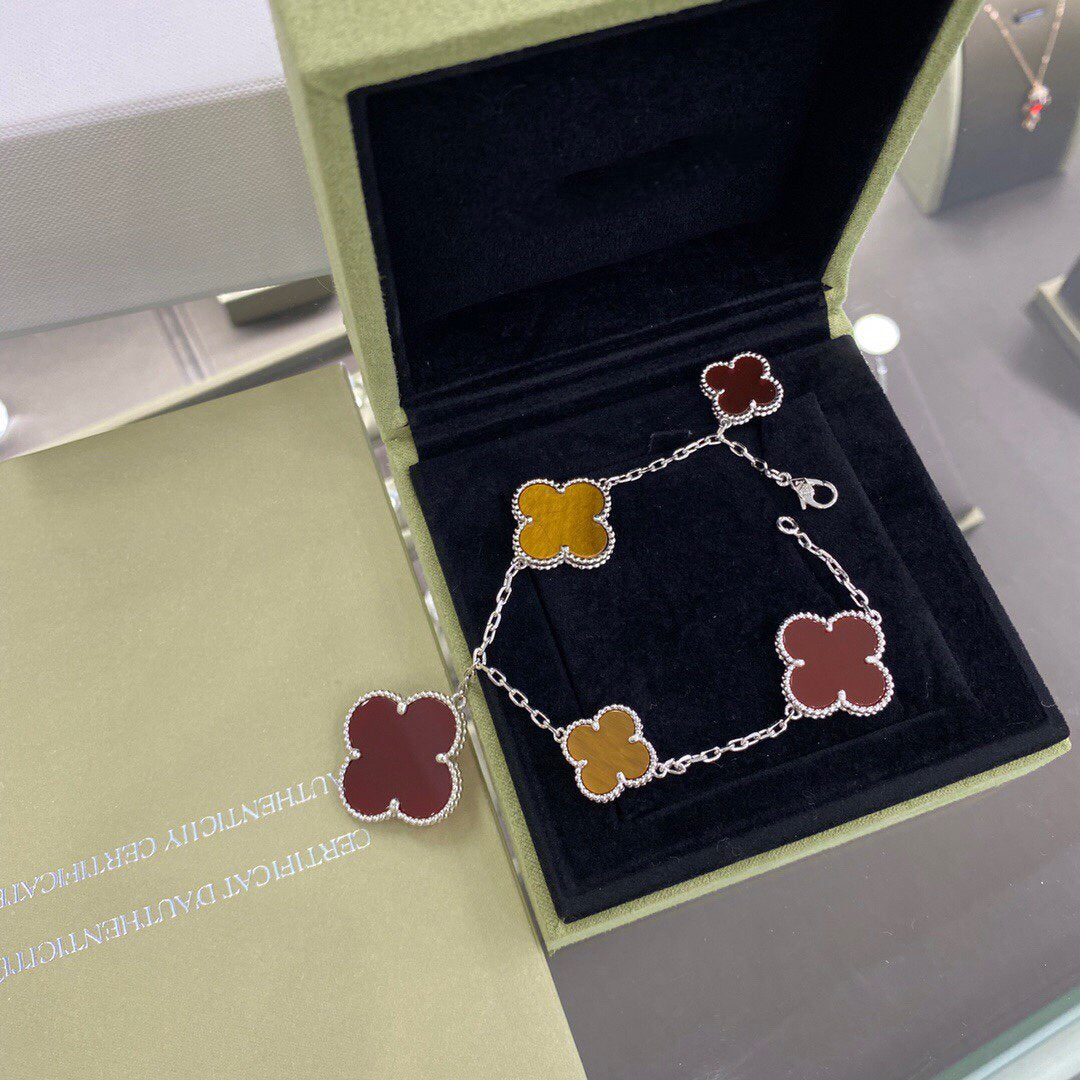 [Elara jewelsry ]CLOVER 5 MOTIFS SIVLER CARNELIAN TIGER EYE BRACELET