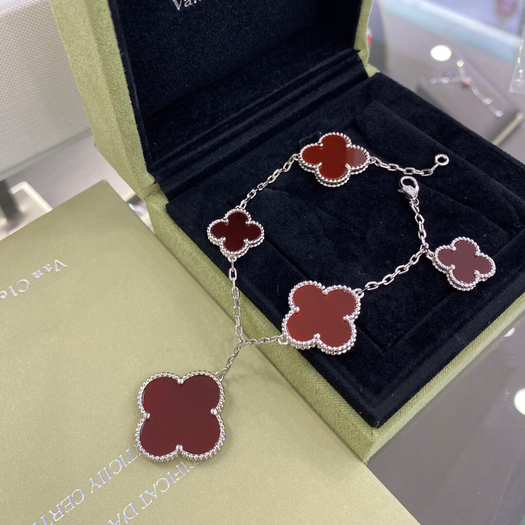[Elara jewelsry ]CLOVER 5 MOTIFS SIVLER CARNELIAN BRACELET