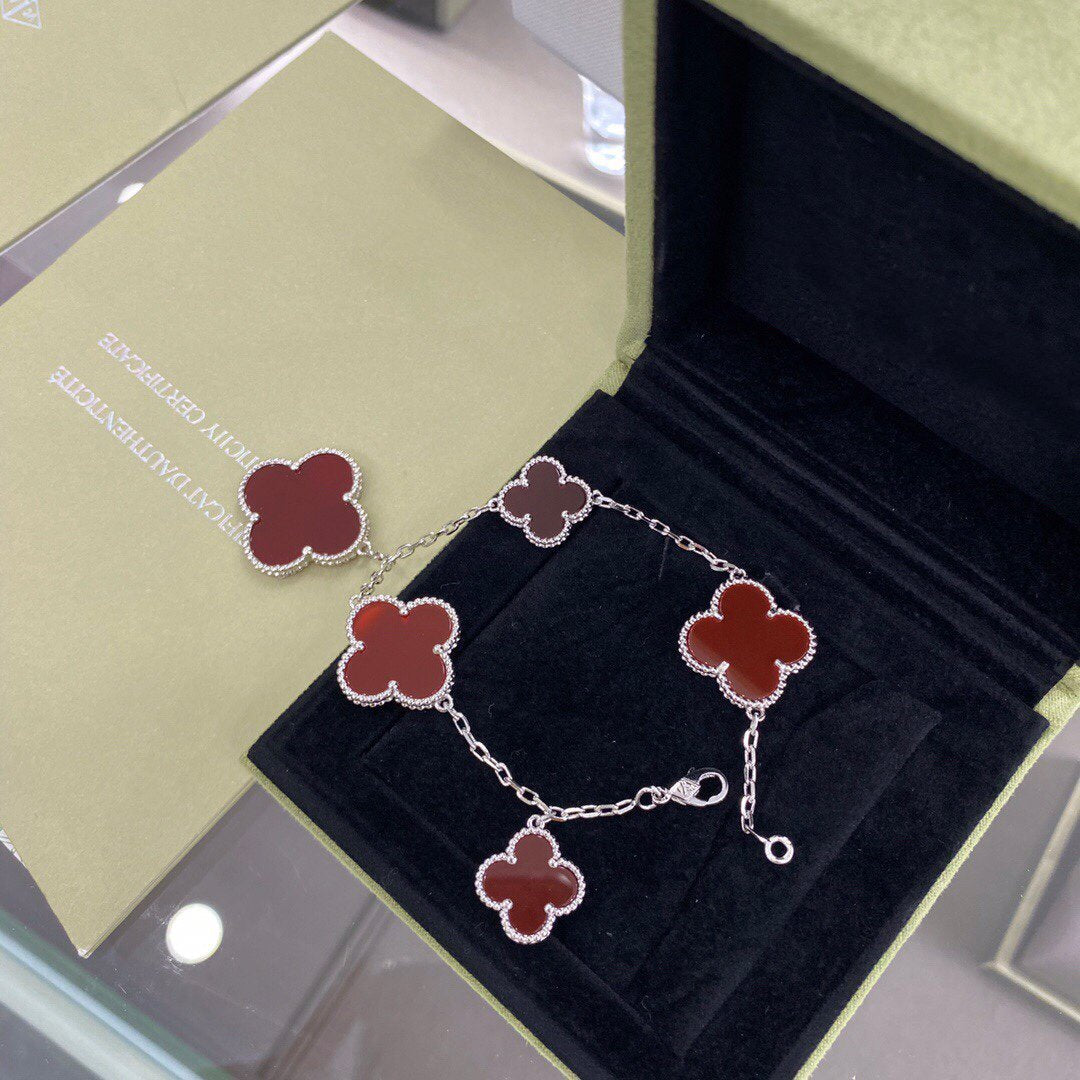 [Elara jewelsry ]CLOVER 5 MOTIFS SIVLER CARNELIAN BRACELET