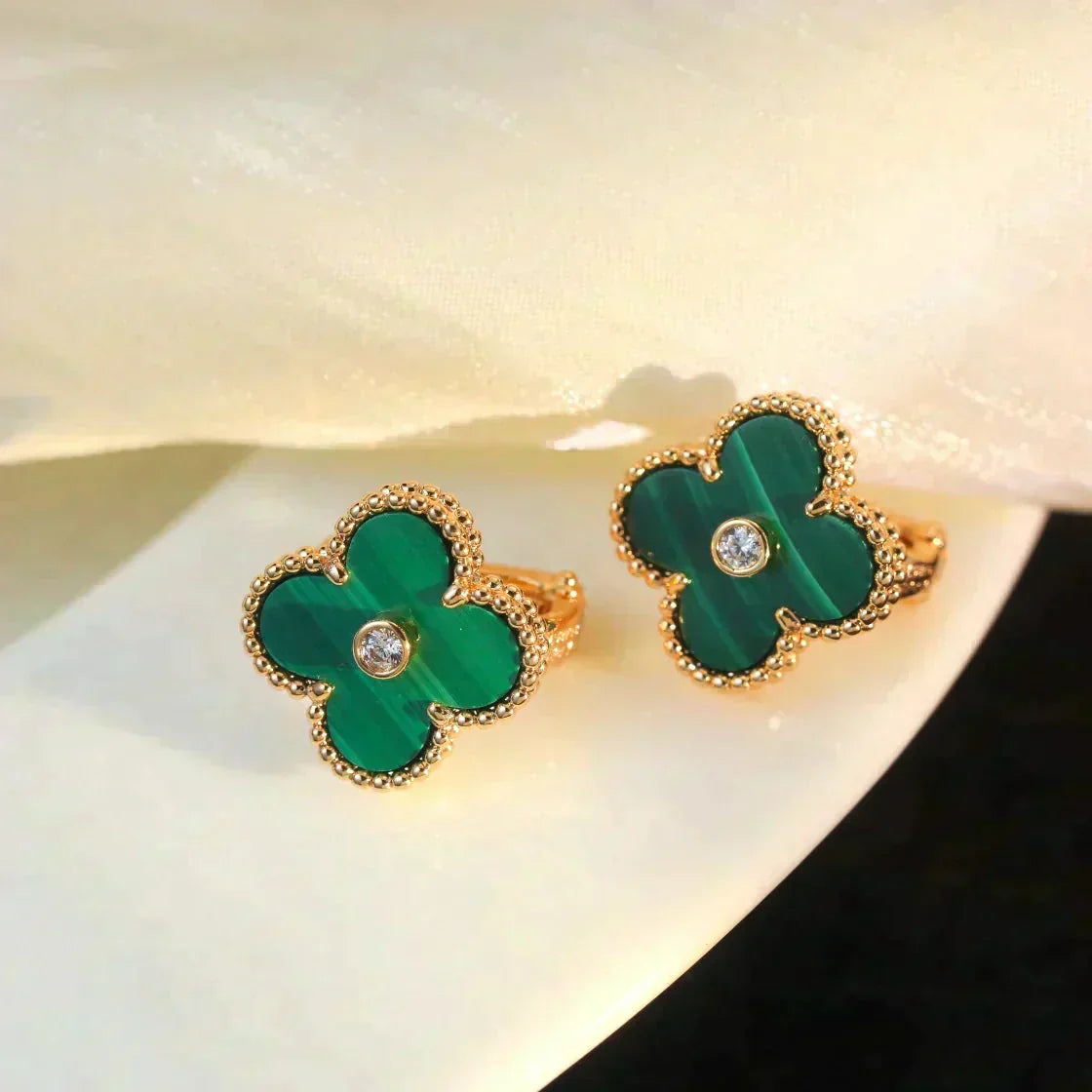 [Elara jewelsry ]CLOVER MEDIUM 1 MOTIFS MALACHITE DIAMOND EARRINGS