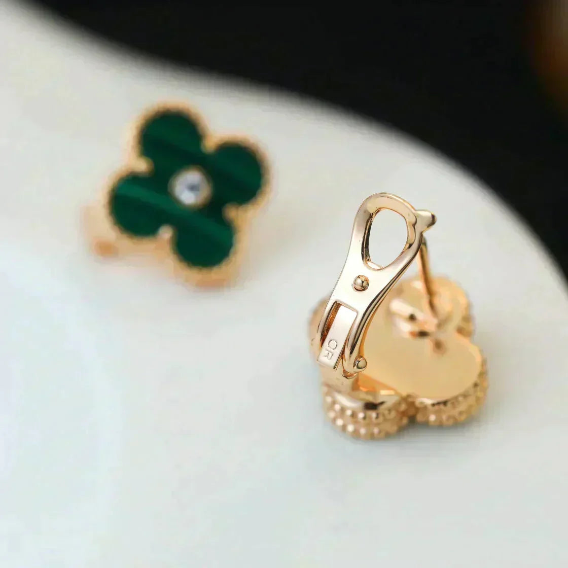 [Elara jewelsry ]CLOVER MEDIUM 1 MOTIFS MALACHITE DIAMOND EARRINGS