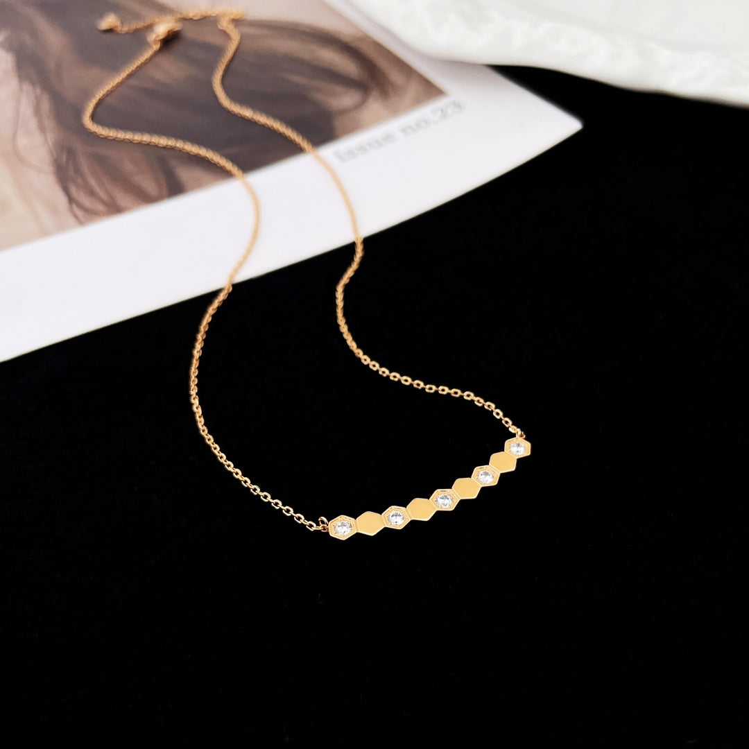 [Elara jewelsry ]BEE MY LOVE DIAMOND NECKLACE