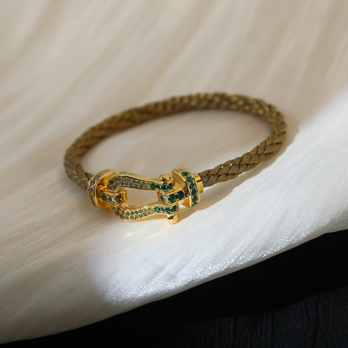 [Elara jewelsry ]FORCE 10 GOLD GREEN DIAMOND PAVED