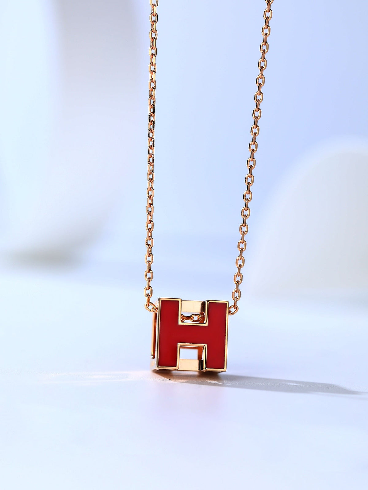 [Elara jewelsry ]H CAGE PINK GOLD NECKLACE