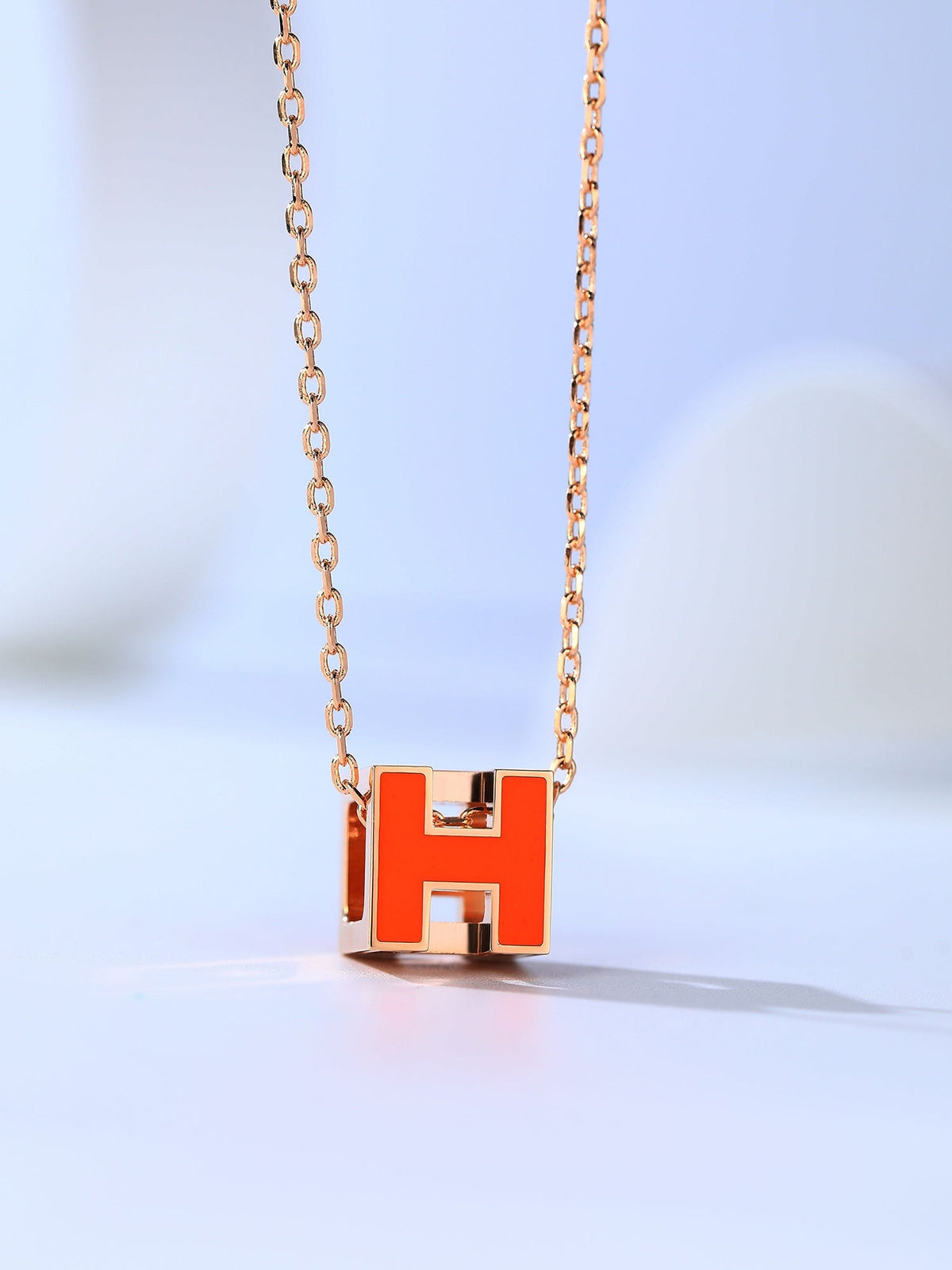 [Elara jewelsry ]H CAGE PINK GOLD NECKLACE