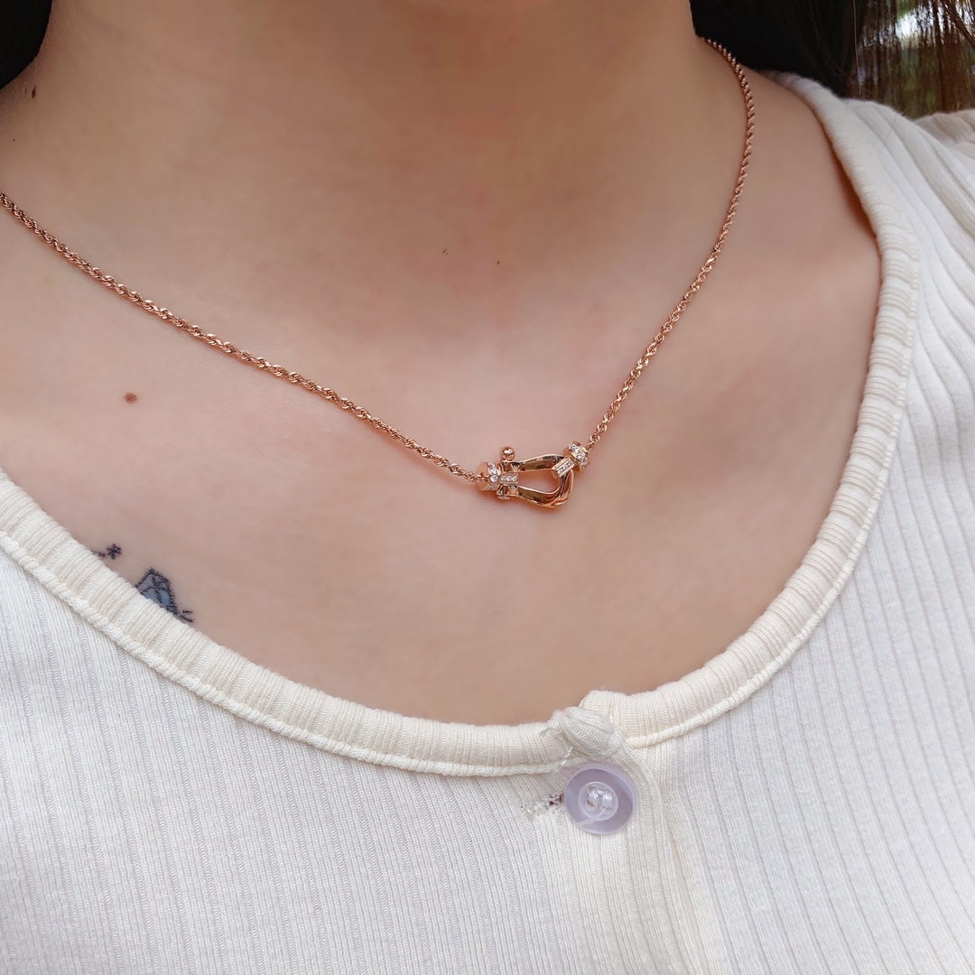 [Elara jewelsry ]FORCE 10 PINK GOLD DIAMOND NECKLACE