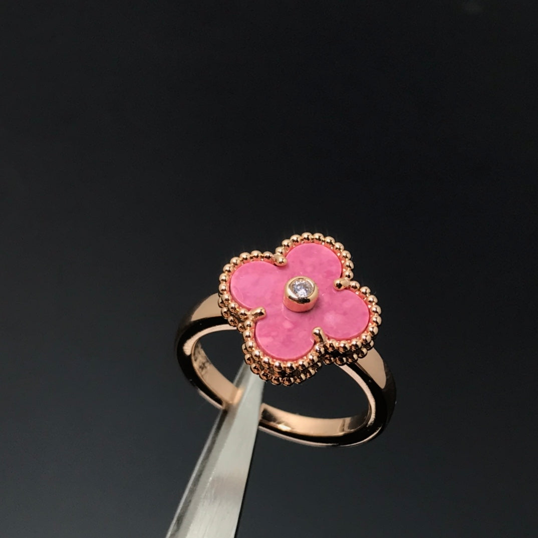 [Elara jewelsry ]CLOVER RHODONITE ROSE GOLD RING