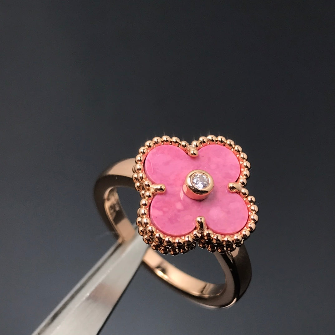 [Elara jewelsry ]CLOVER RHODONITE ROSE GOLD RING