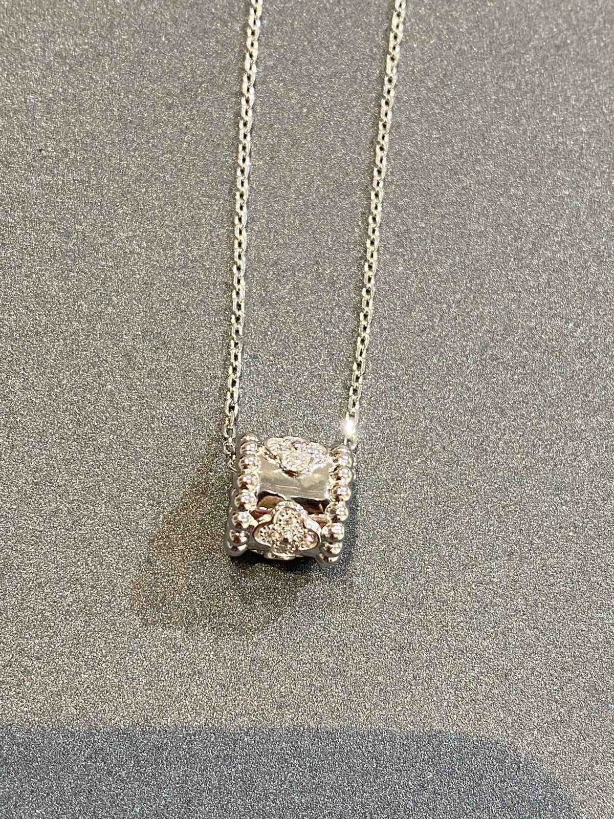 [Elara jewelsry ]PERLEE PEDANT SIVLER DIAMOND NECKLACE