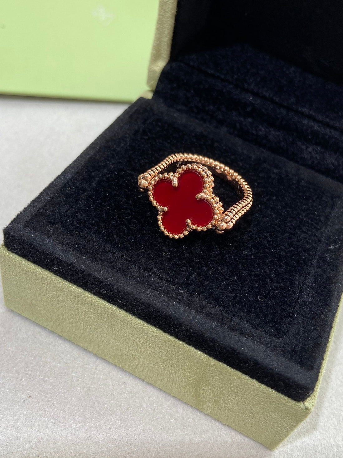 [Elara jewelsry ]CLOVER RIVERSIBLE PINK GOLD RING