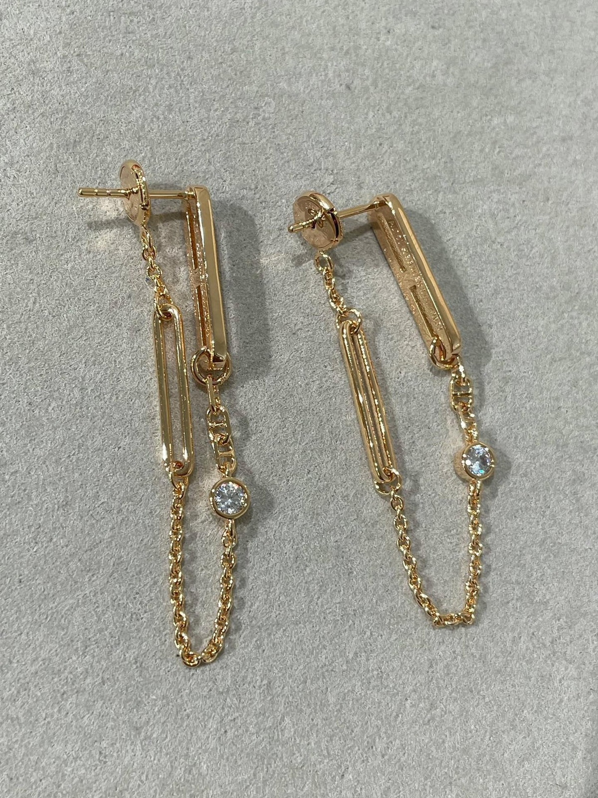[Elara jewelsry ]CHAINE CHAOS DIAMOND DROP EARRINGS