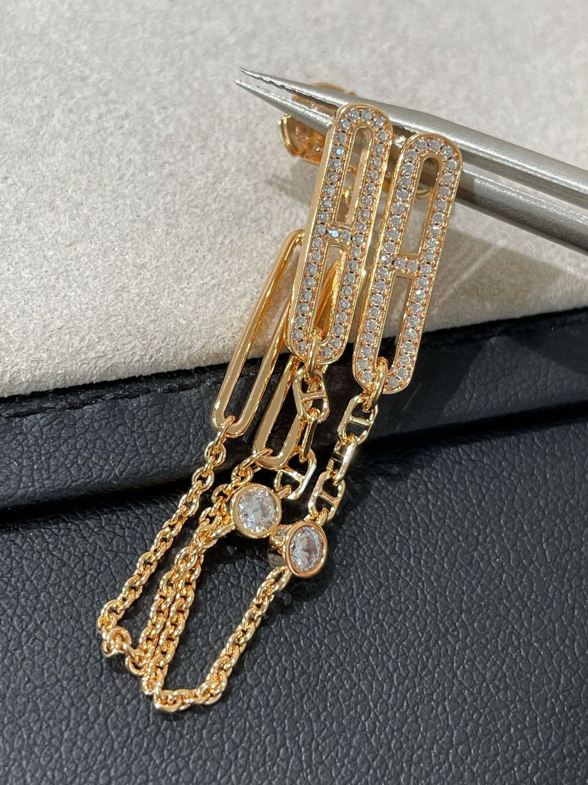 [Elara jewelsry ]CHAINE CHAOS DIAMOND DROP EARRINGS
