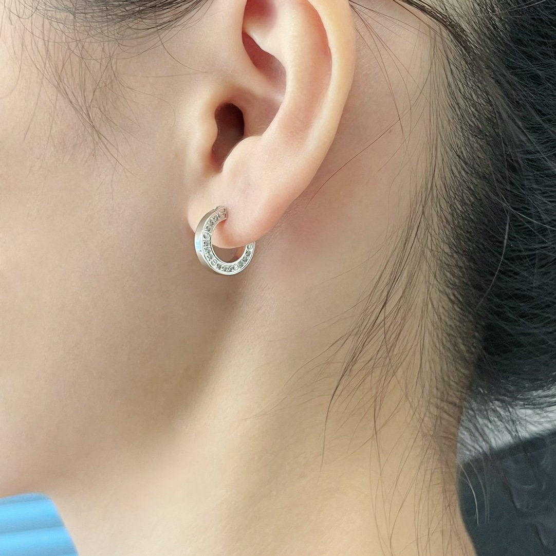 [Elara jewelsry ]LOVE DIAMOND EARRINGS