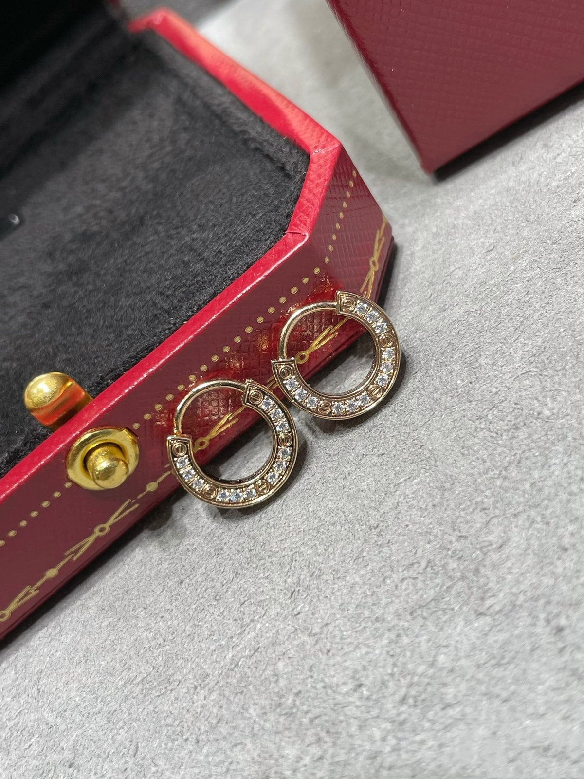 [Elara jewelsry ]LOVE DIAMOND EARRINGS