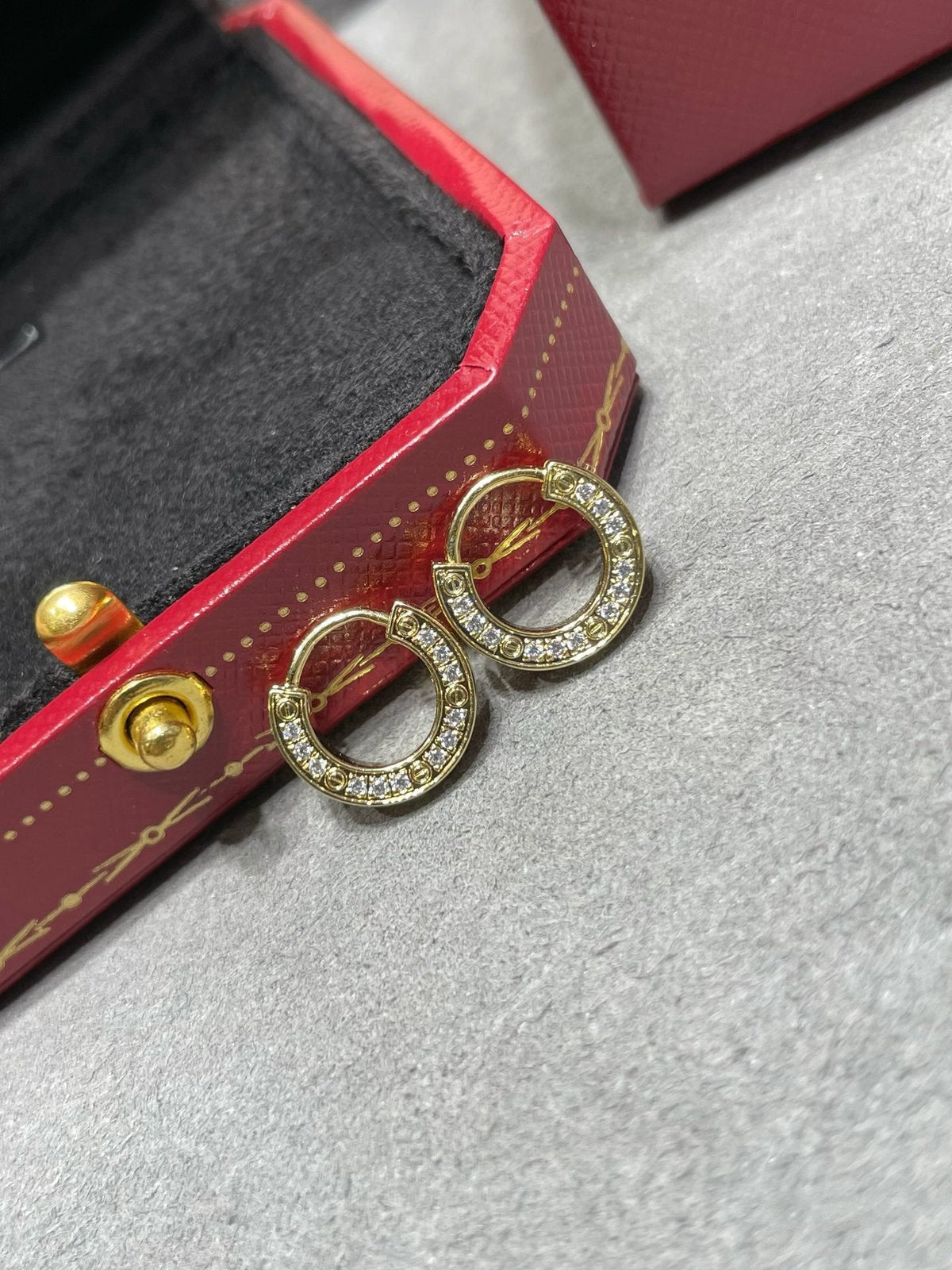 [Elara jewelsry ]LOVE DIAMOND EARRINGS