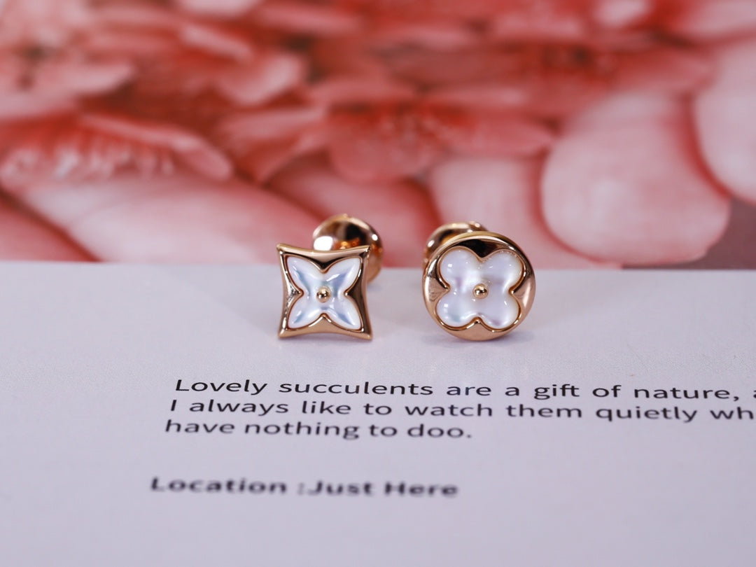 [Elara jewelsry ]STAR AND SUN PINK GOLD MOP STUD EARRINGS