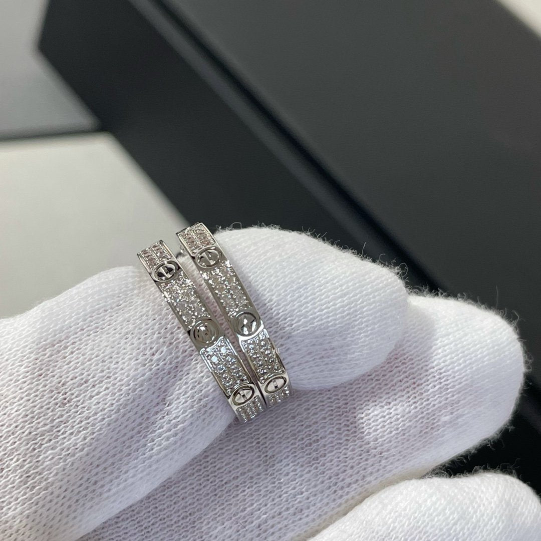 [Elara jewelsry ]LOVE DIAMOND SILVER HOOP EARRINGS