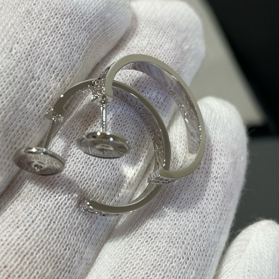 [Elara jewelsry ]LOVE DIAMOND SILVER HOOP EARRINGS