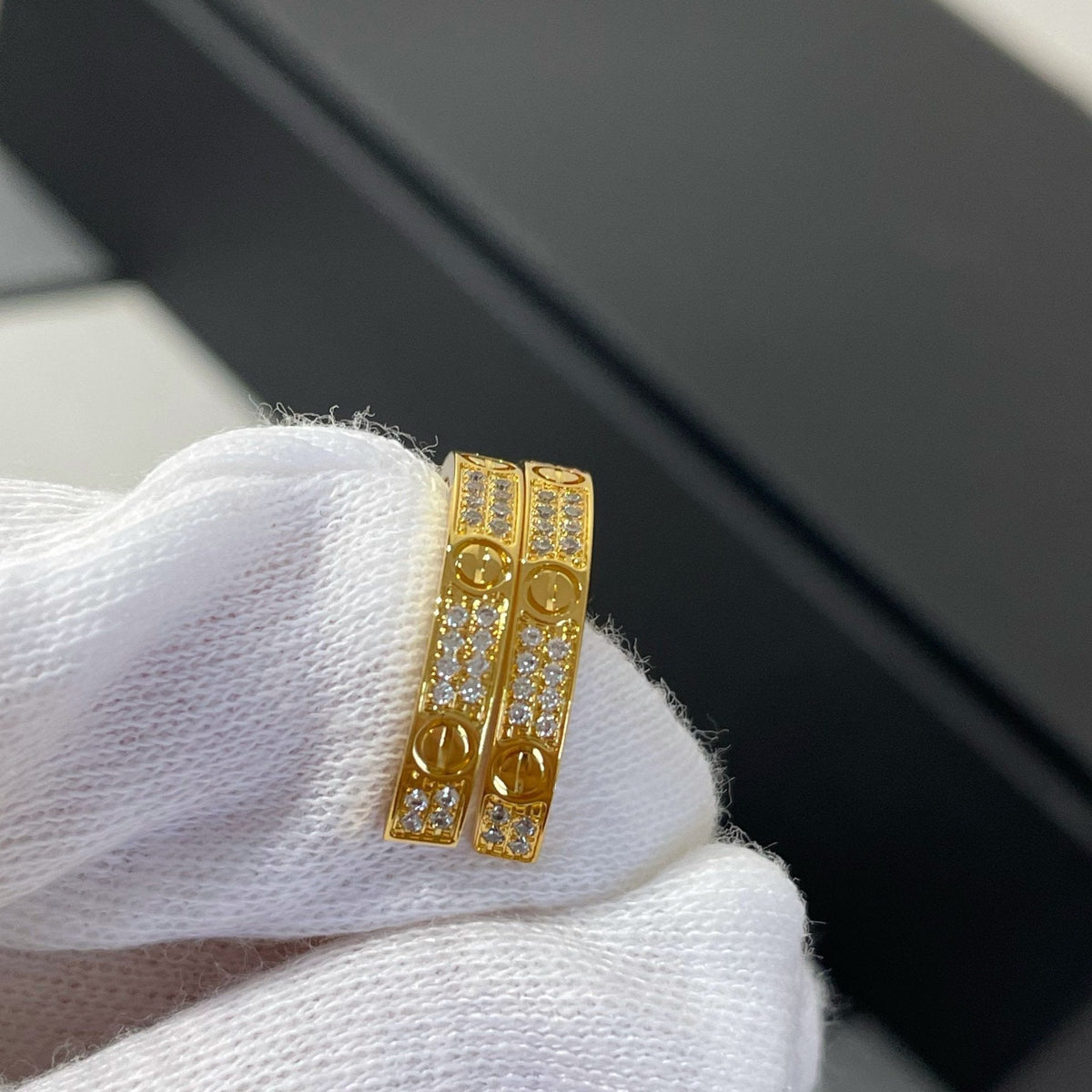 [Elara jewelsry ]LOVE DIAMOND GOLD HOOP EARRINGS