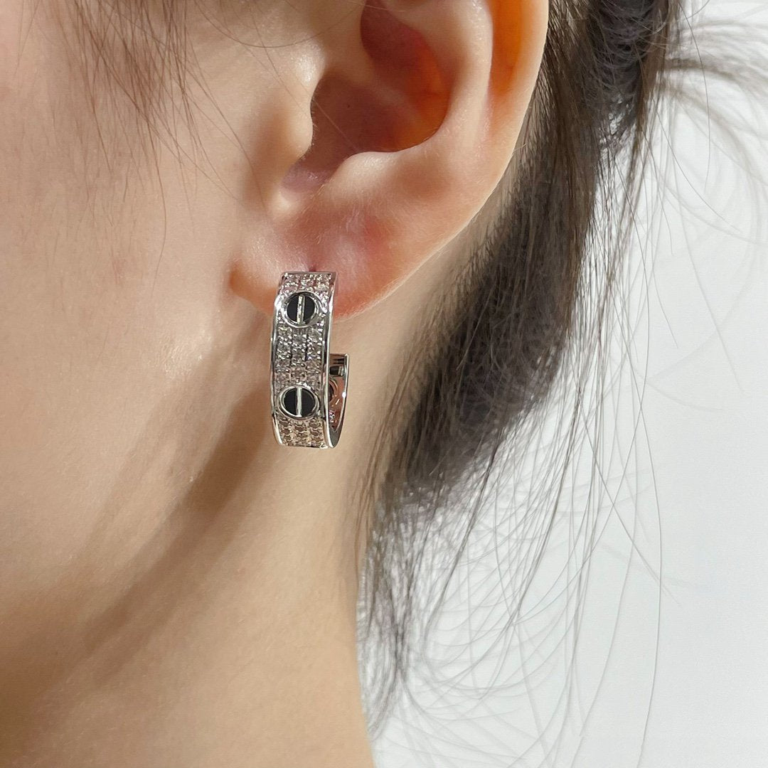 [Elara jewelsry ]LOVE CERAMIC DIAMOND PAVED SILVER EARRINGS