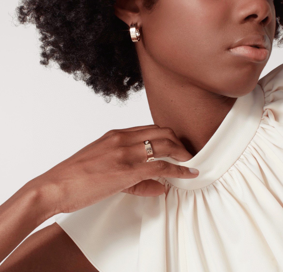 [Elara jewelsry ]LOVE 5.5MM EARRINGS