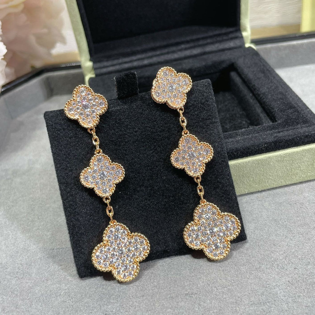 [Elara jewelsry ]CLOVER 3 MOTIFS DIAMOND PAVED ROSE GOLD EARRINGS