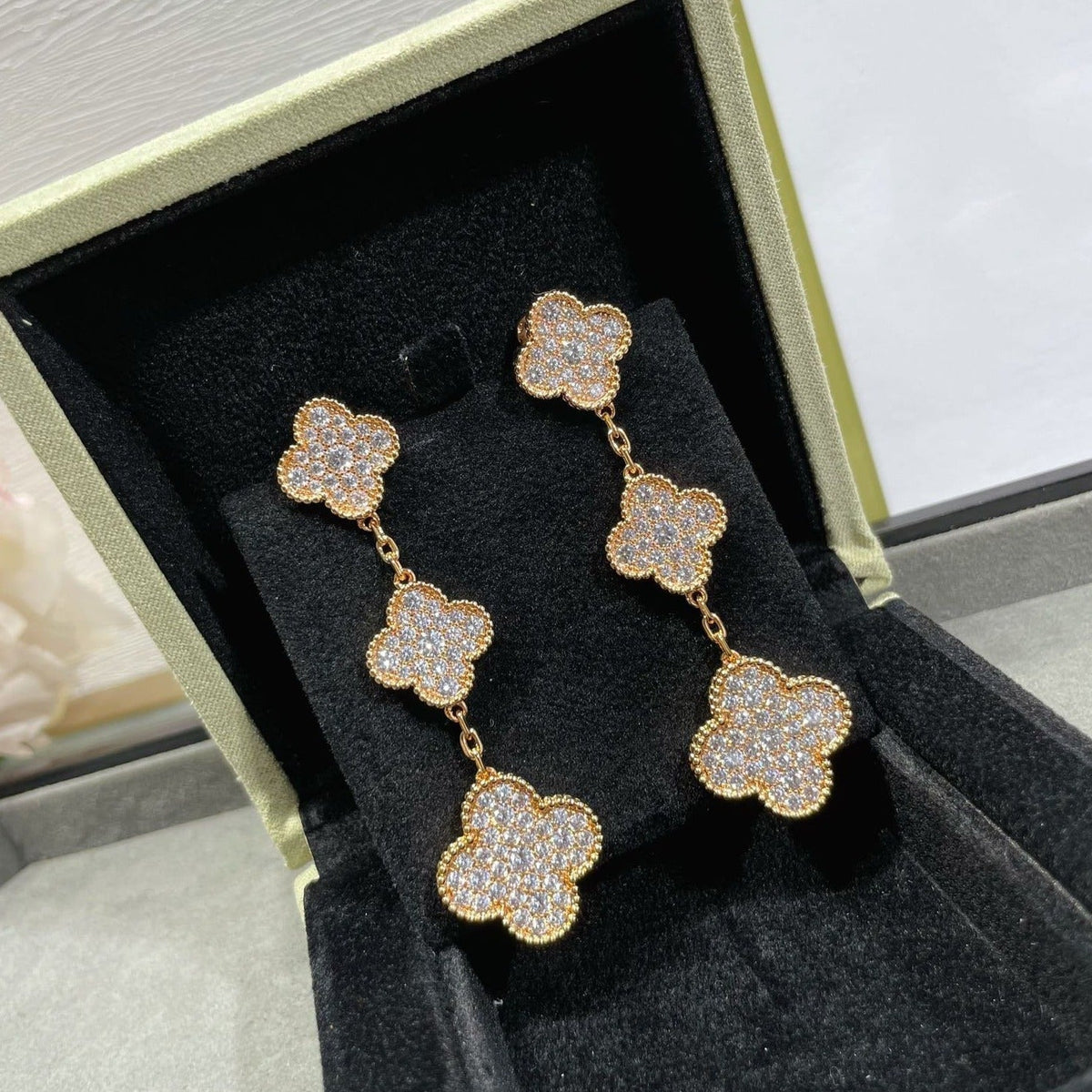 [Elara jewelsry ]CLOVER 3 MOTIFS DIAMOND PAVED ROSE GOLD EARRINGS