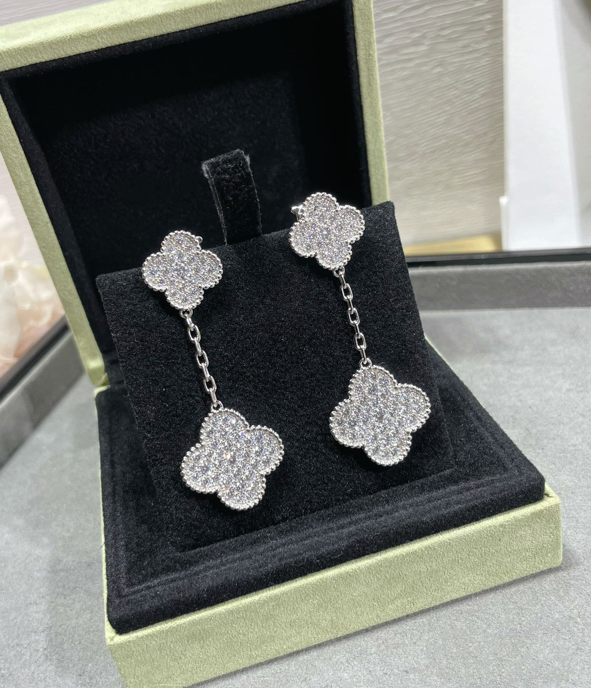[Elara jewelsry ]CLOVER 2 MOTIFS DIAMOND PAVED SILVER EARRINGS