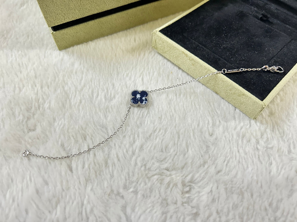 [Elara jewelsry ]CLOVER 1 MOTIF PIETERSITE BRACELET