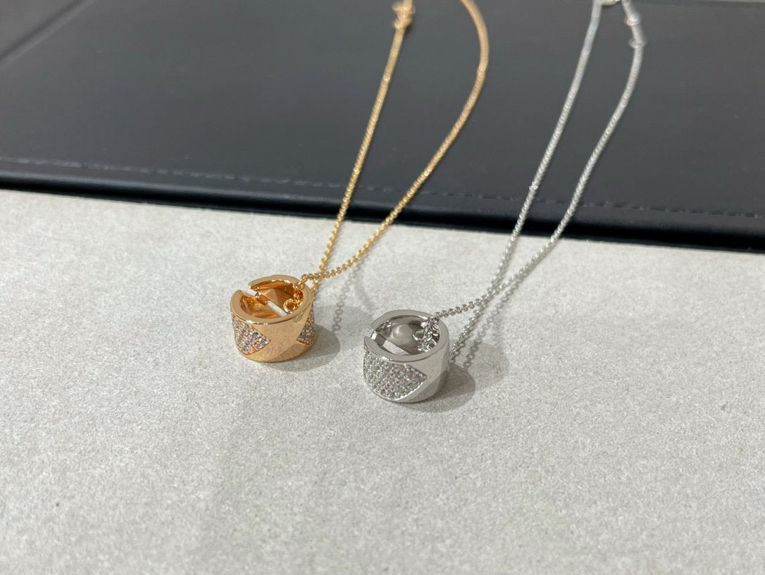[Elara jewelsry ]LIENS EVIDENCE DIAMOND PAVED NECKLACE