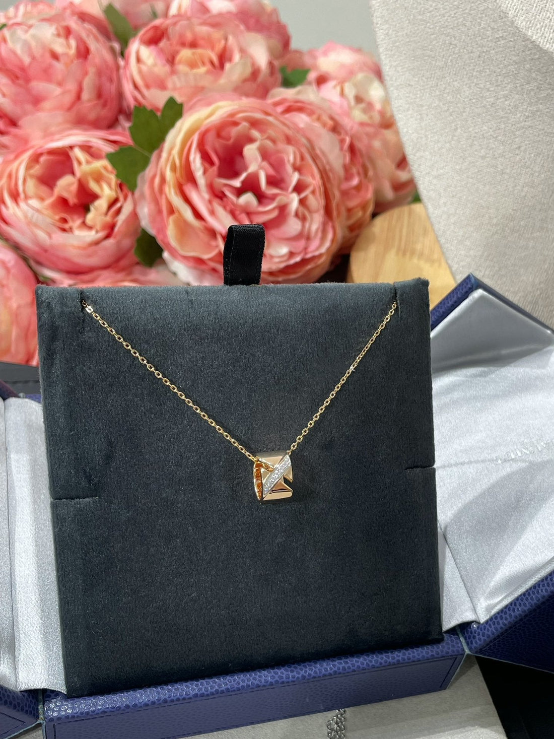 [Elara jewelsry ]LIENS EVIDENCE DIAMOND NECKLACE