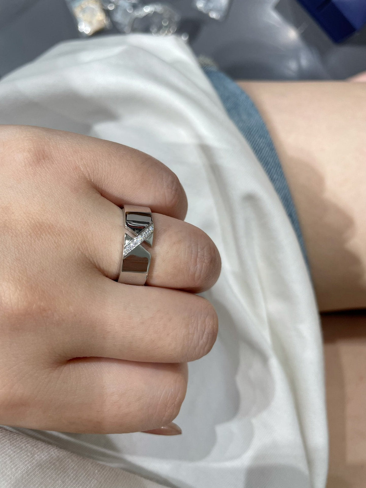 [Elara jewelsry ]LIENS EVIDENCE DIAOMOND RING
