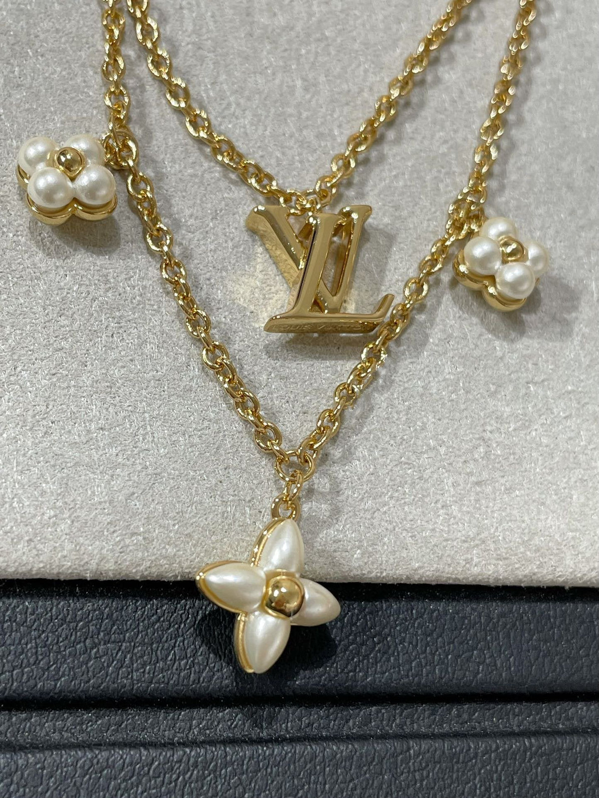 [Elara jewelsry ]FLOWERGRAM GOLD MOP DOUBLE ROW NECKLACE