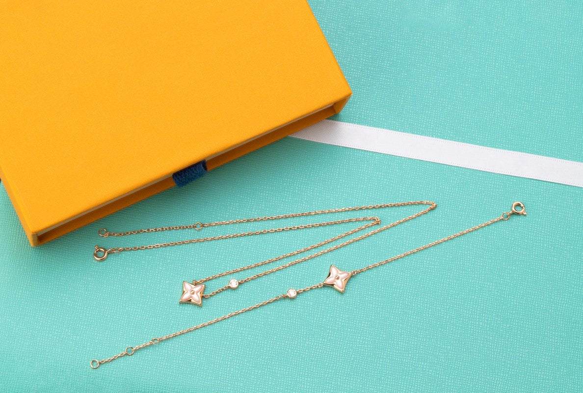 [Elara jewelsry ]STAR PINK MOP 1 DIAMOND PINK GOLD NECKLACE