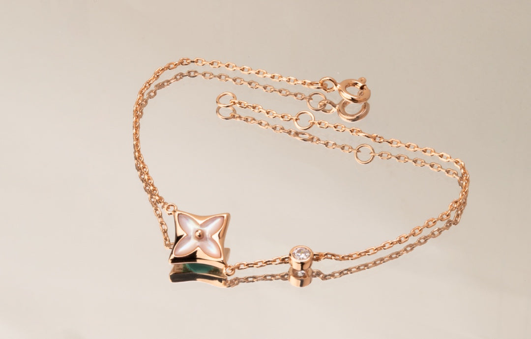 [Elara jewelsry ]STAR PINK MOP 1 DIAMOND PINK GOLD NECKLACE