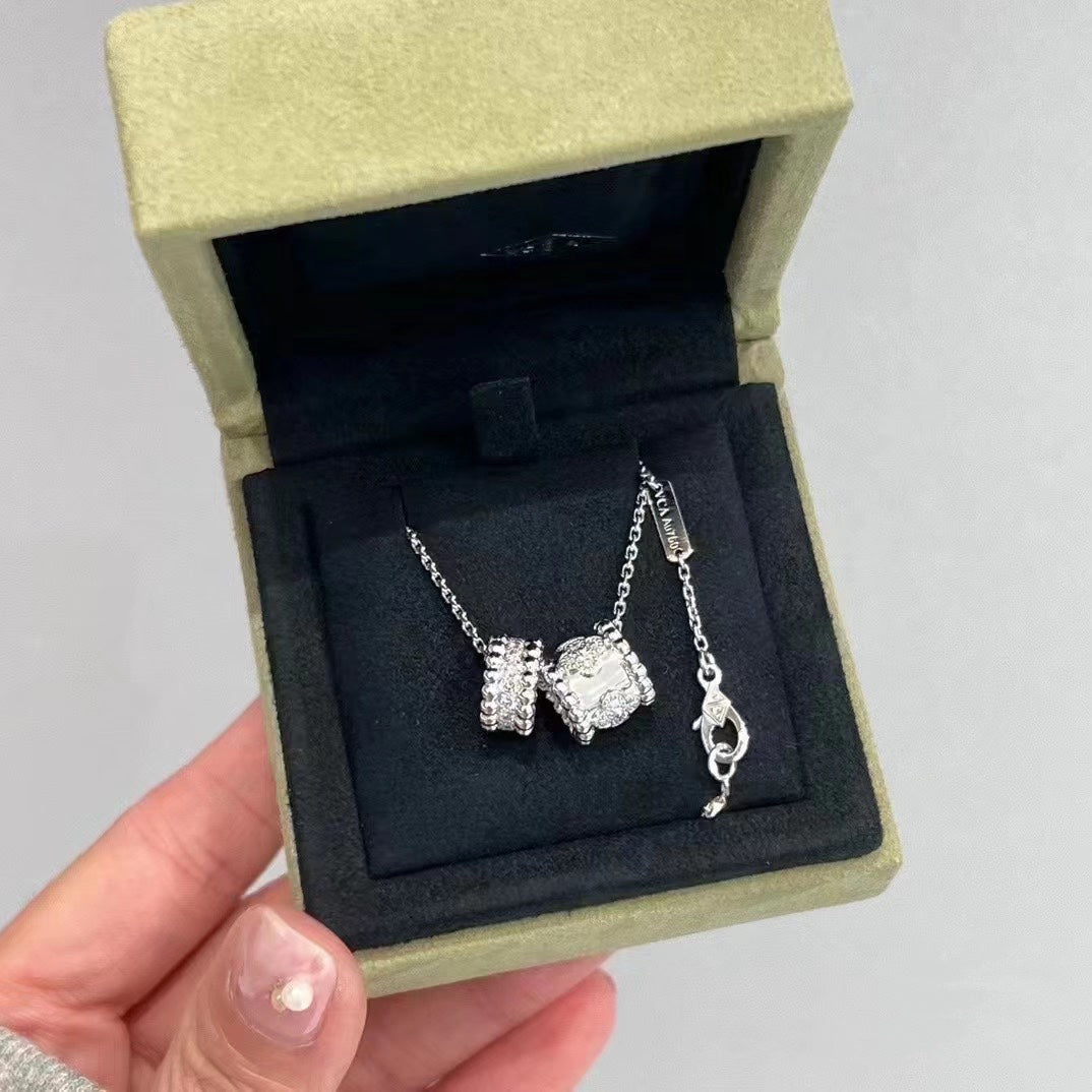 [Elara jewelsry ]PERLEE DOUBLE PENDANT SILVER DIAMOND NECKLACE