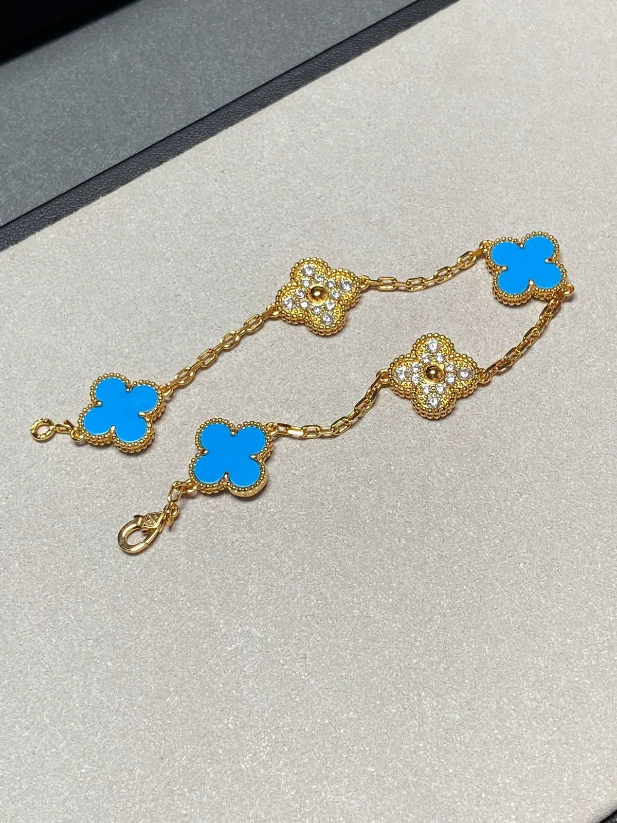 [Elara jewelsry ] CLOVER 5 MOTIF BLUE AGATE BRACELET COLLECTION