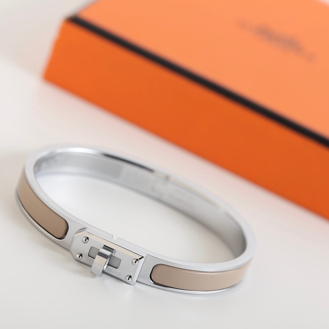 [Elara jewelsry ]HM KELLY GREY BRACELET
