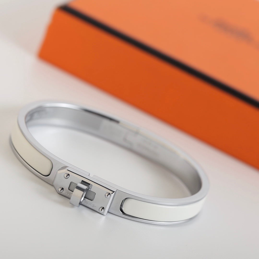 [Elara jewelsry ]HM KELLY WHITE BRACELET
