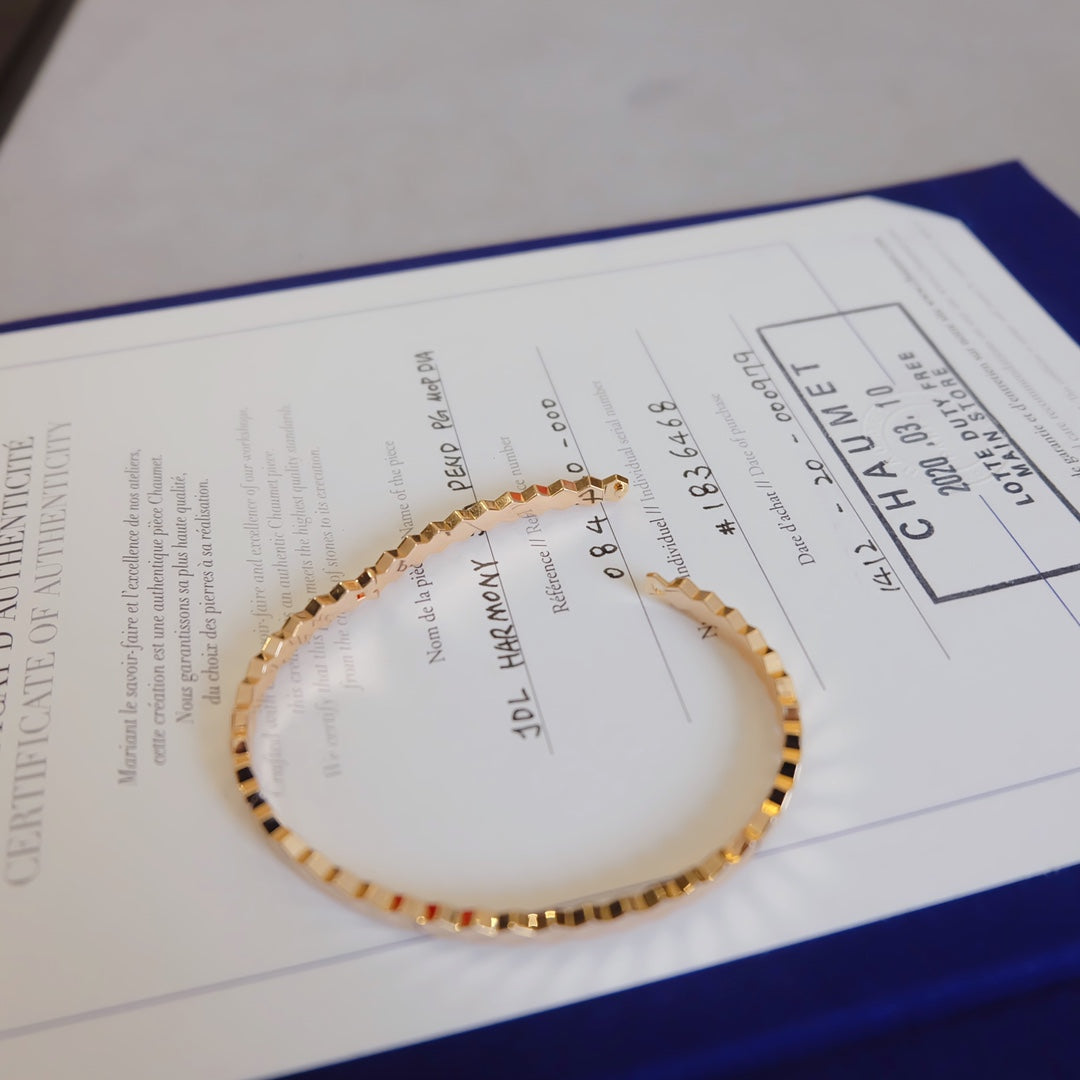 [Elara jewelsry ]BEE LOVE BRACELET